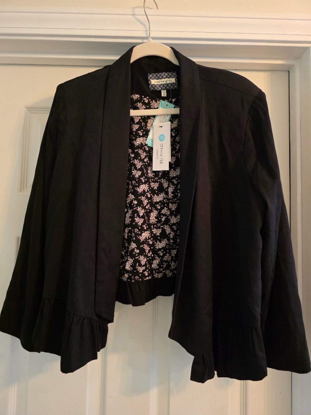 Noe Heights Dana Ruffle Hem Blazer XL Black Floral Lining NWT Stitch Fix